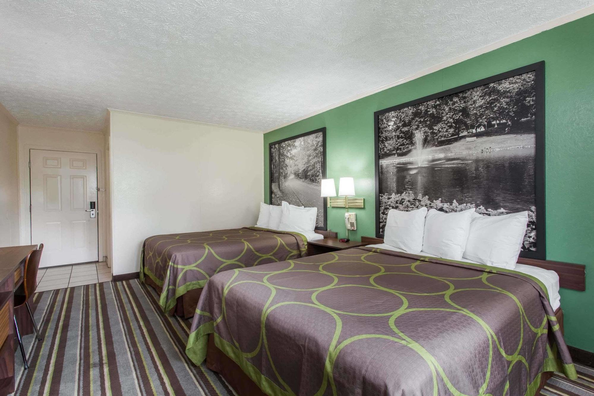 Syracuse Inn شرق سيراكيوز المظهر الخارجي الصورة